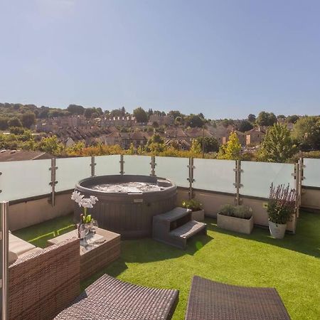 Stylish Penthouse Apartment With Hot Tub Bath Eksteriør bilde
